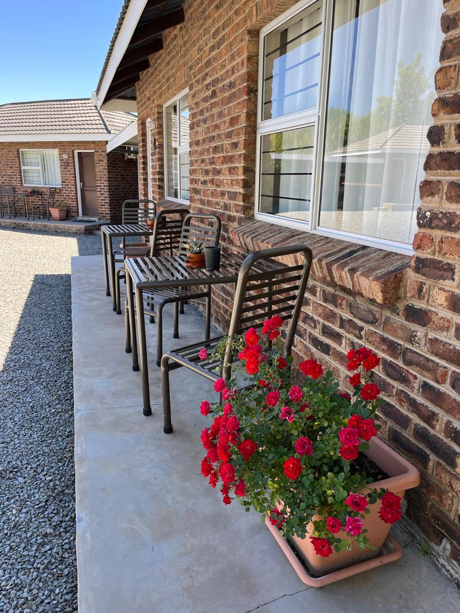 Sunset Chalets Colesberg Exterior photo