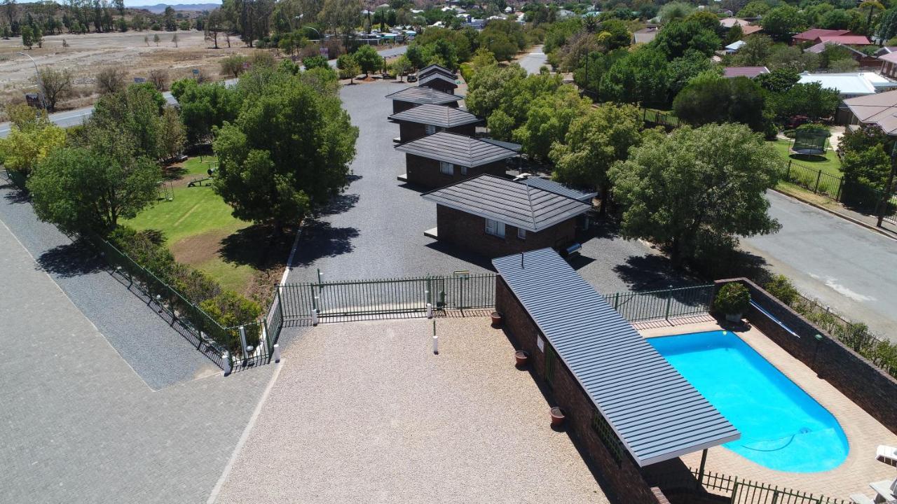 Sunset Chalets Colesberg Exterior photo