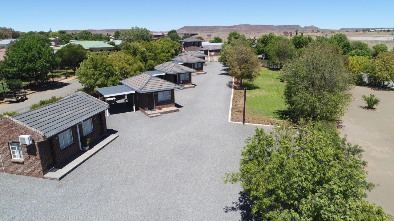 Sunset Chalets Colesberg Exterior photo