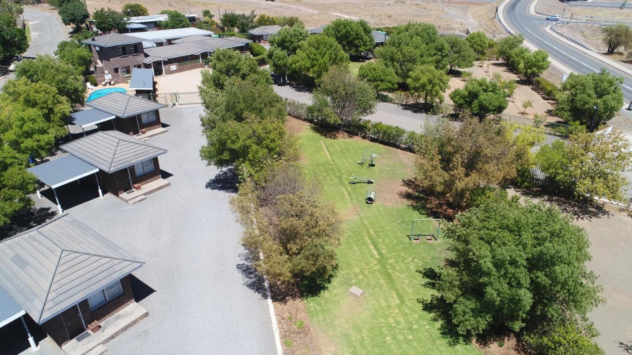 Sunset Chalets Colesberg Exterior photo